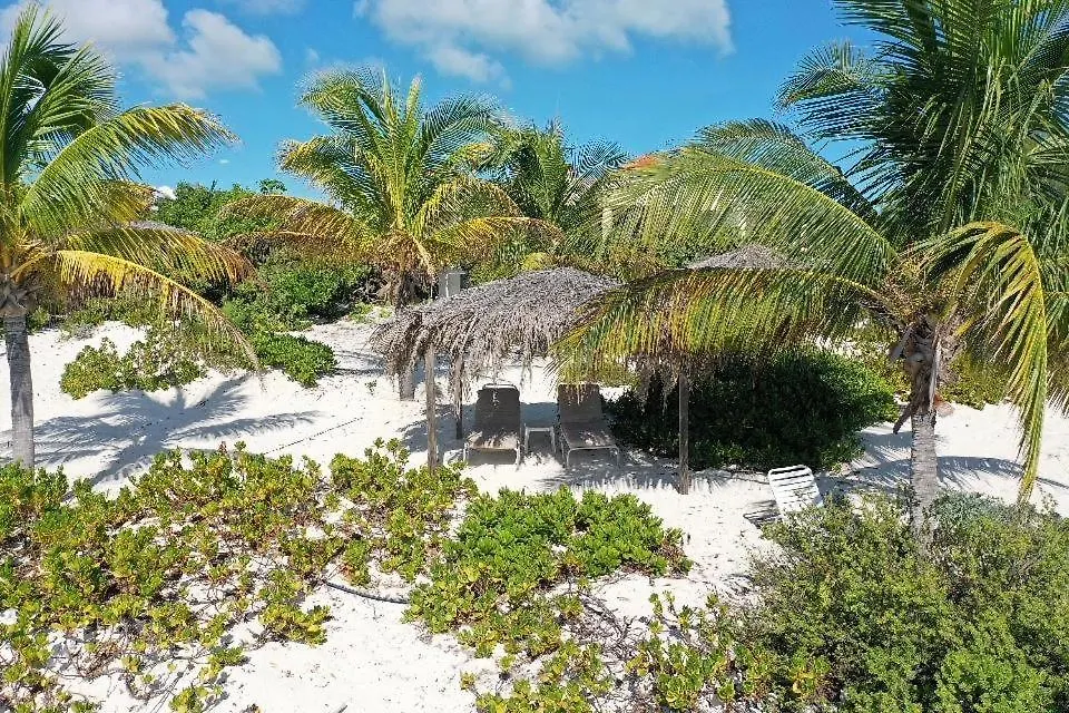 Esencia Cottage Long Bay Villa